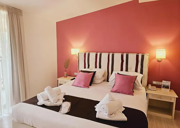 Korina Hotel