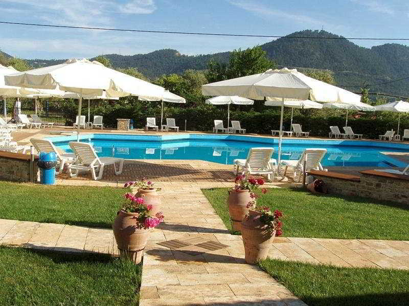 Korina Hotel 3*